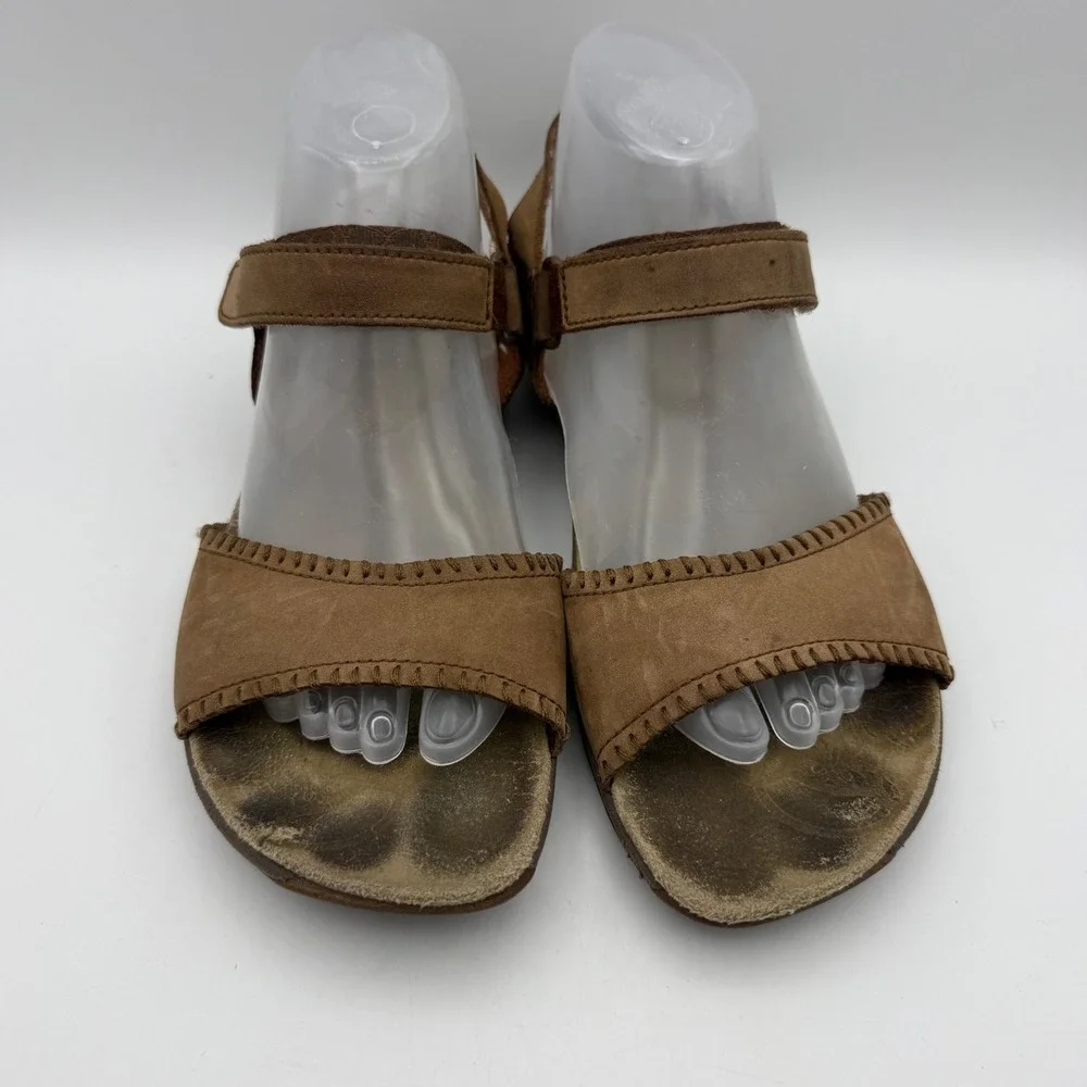 Merrell QForm Sandals Womens 9 Brown Leather‎ Comfort Walking Hook Loop J57532